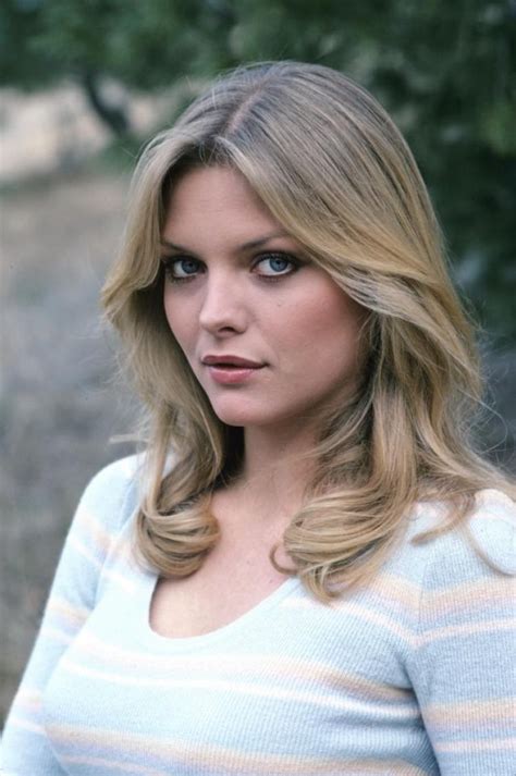 michelle pfeiffer young